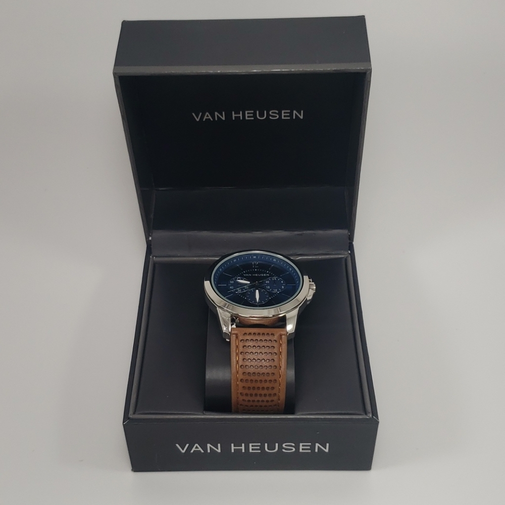 Van Huesen men's watch